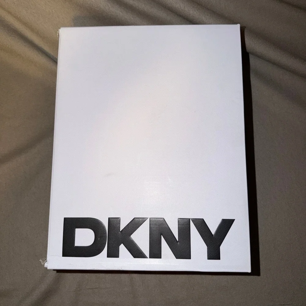 DKNY Laeoni Platform SN Women Black White Suede Chunky Sneakers K4408656 Size 11